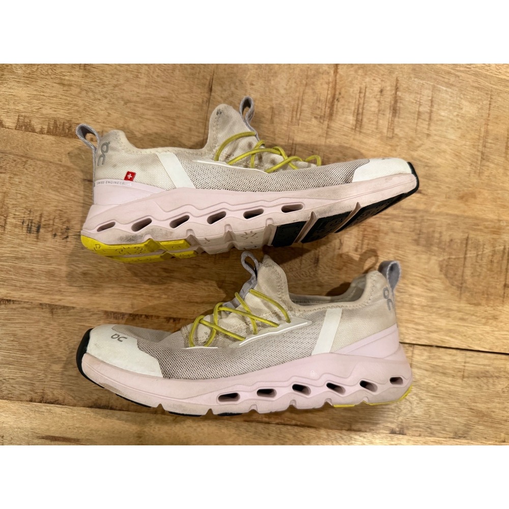 On Running Cloudleap  White Pink Lime Green girls 2.5